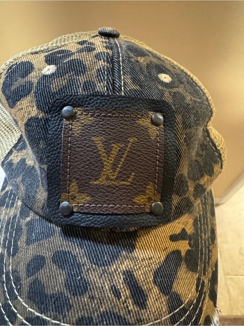 Women’s Tan Mesh Trucker Cap with Adjustable Snapback